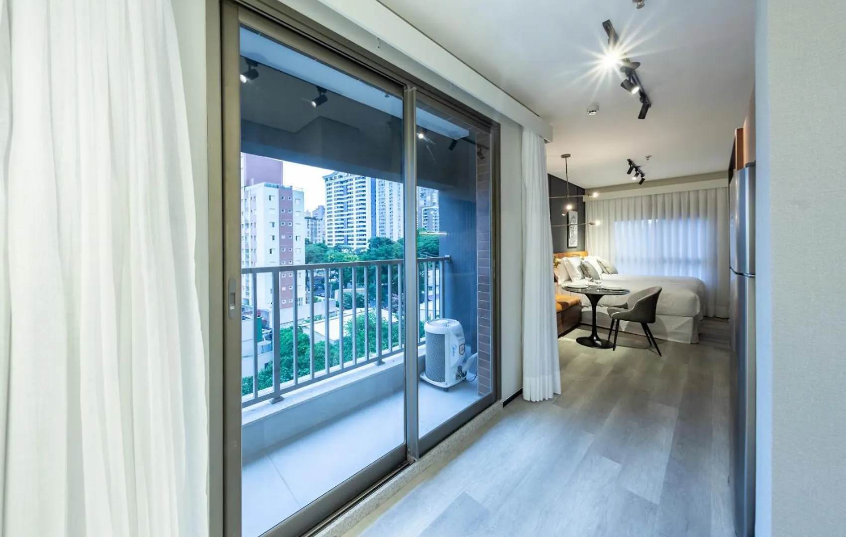 Iconyc Charlie Ibirapuera Hotel Σάο Πάολο 4*,