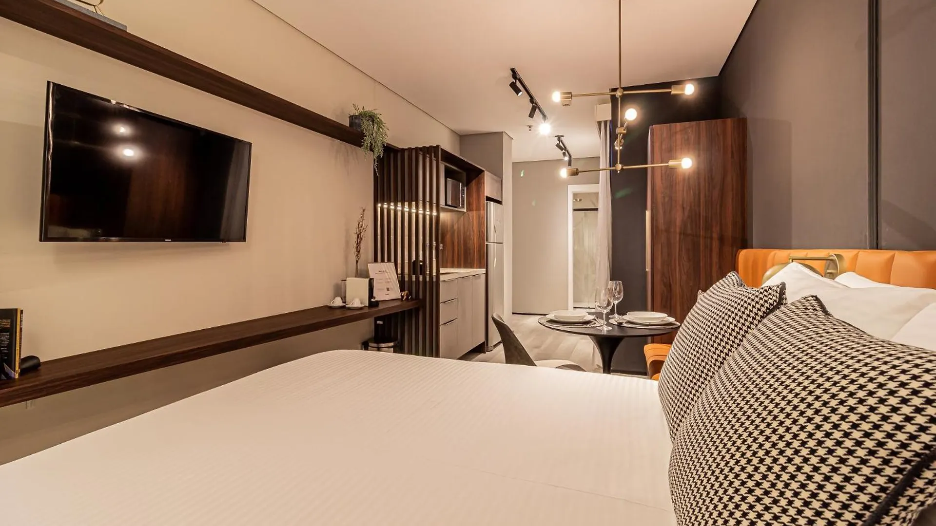 Iconyc Charlie Ibirapuera Hotel Σάο Πάολο